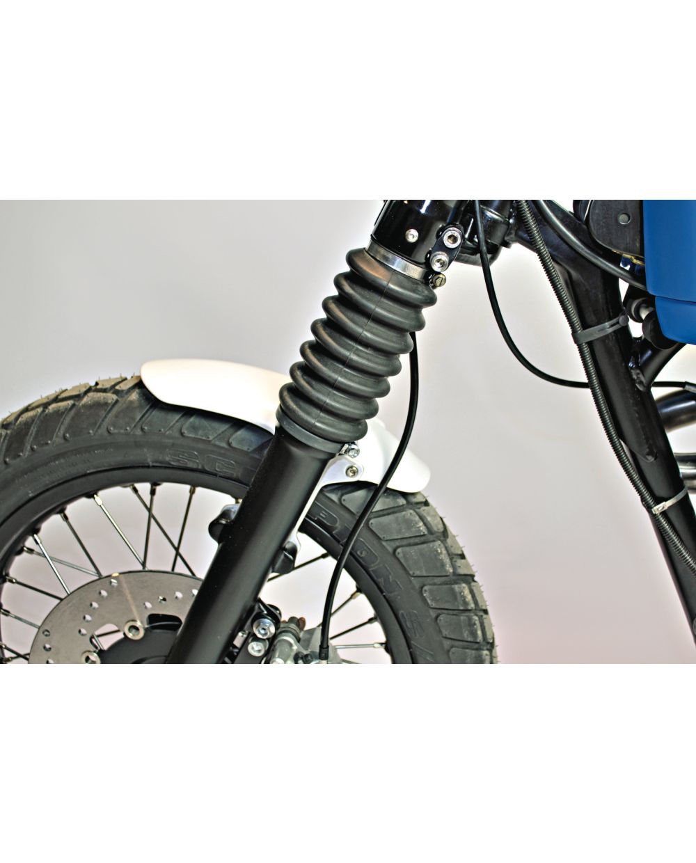 JvB-moto Kotflügel 'D-Track' vorn inkl. Alu-Halter (ABS unlackiert